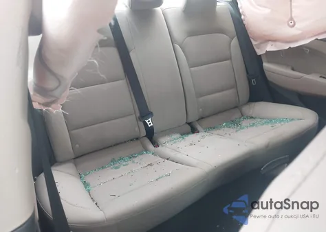 2017 Hyundai Elantra Se из США, поврежденный, VIN 5NPD84LF9HH053215